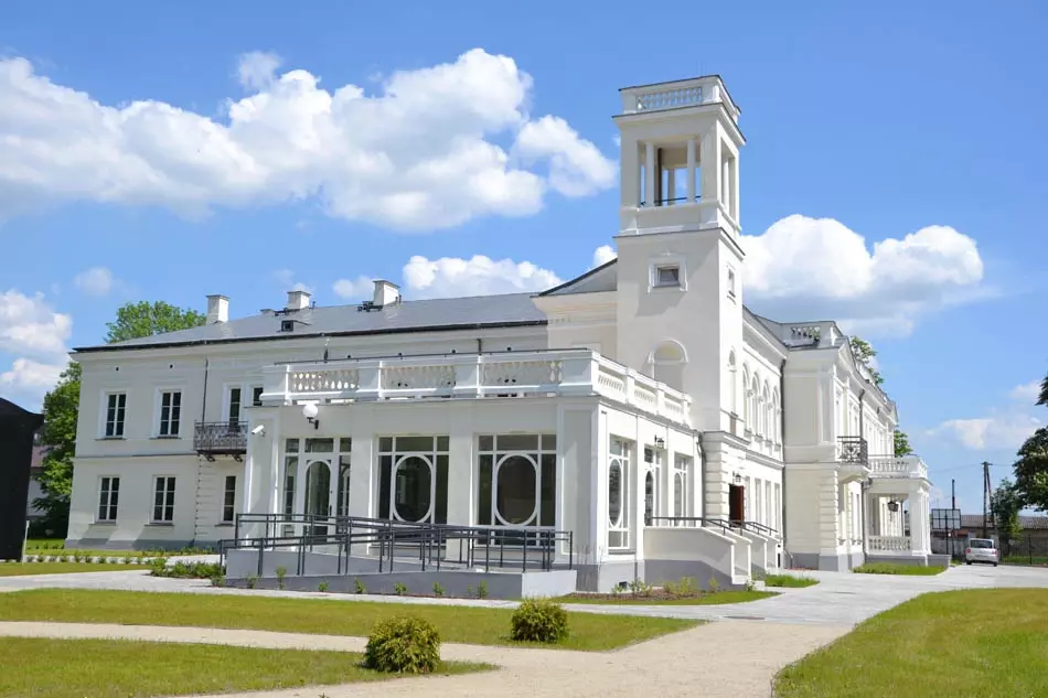 Schloss in Sanniki