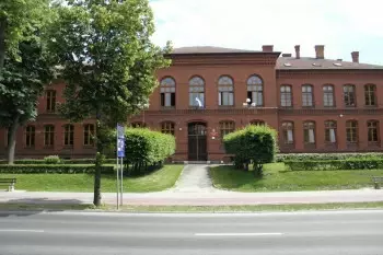 Lötzen, Gymnasium